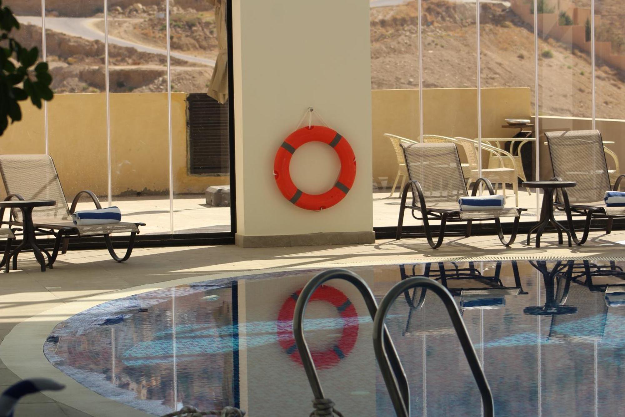 H Luxury Hotel Wadi Musa Exteriör bild